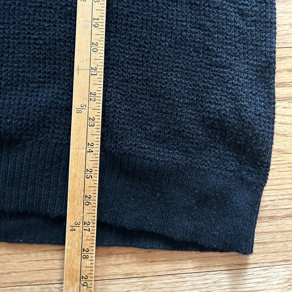 Aerie Black cozy Up Waffle Knit Oversized Henley Sweater Large - Picture 6 of 7